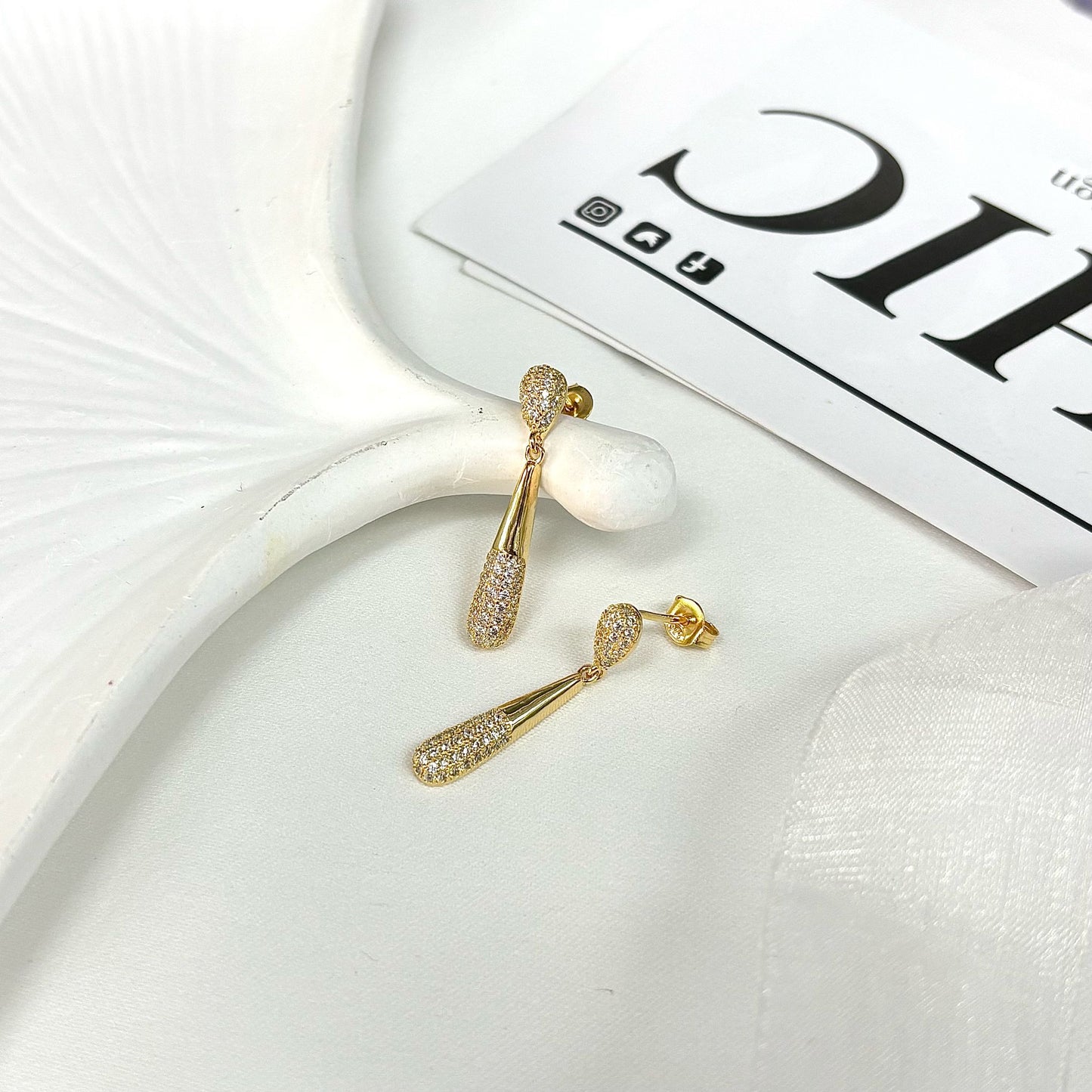 Silver Dangle Elegant CZ Cluster Drop Earrings in 18ct Gold Plating