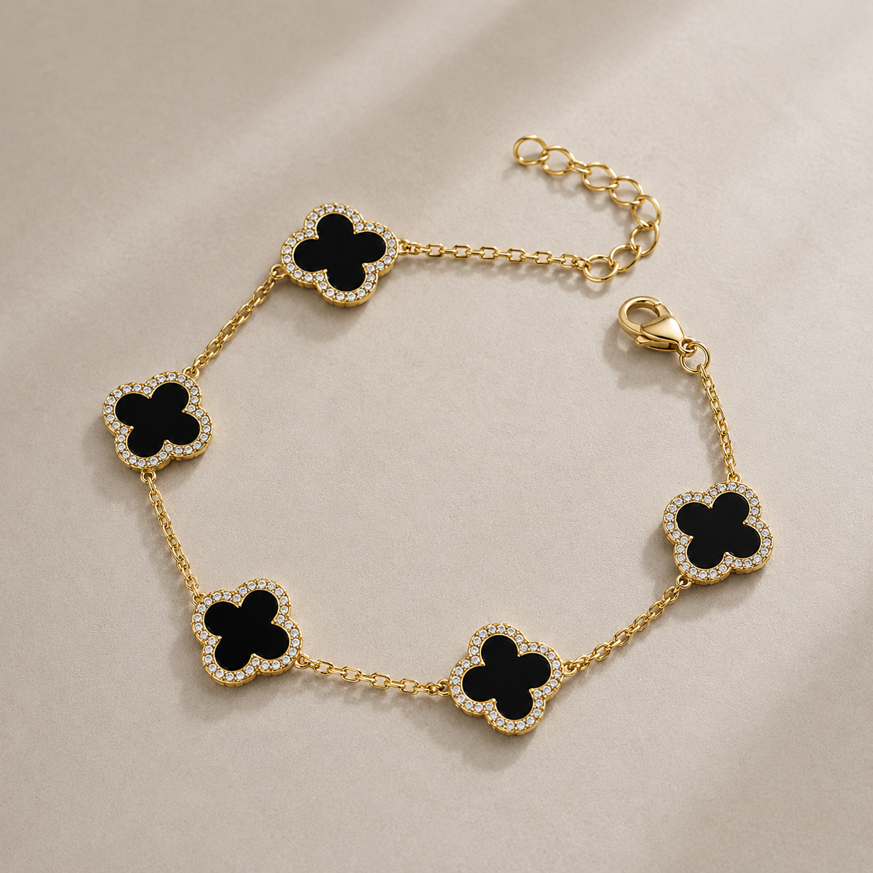 925 Silver 14ct Gold-Plated 5-Clover Bracelet – Black Onyx Colour